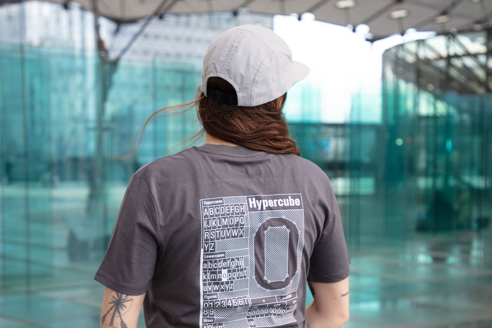 Yota Fonts - shop - Hypercube t-shirt