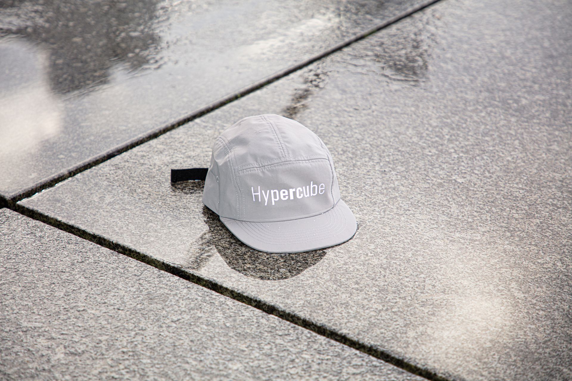 Yota Fonts - shop - Hypercube cap